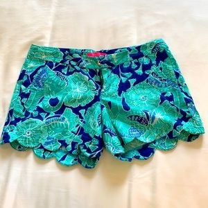 LILLY PULITZER | 5” Buttercup Scallop Hem Short